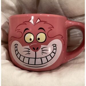 DISNEY large Cheshire Cat Mug